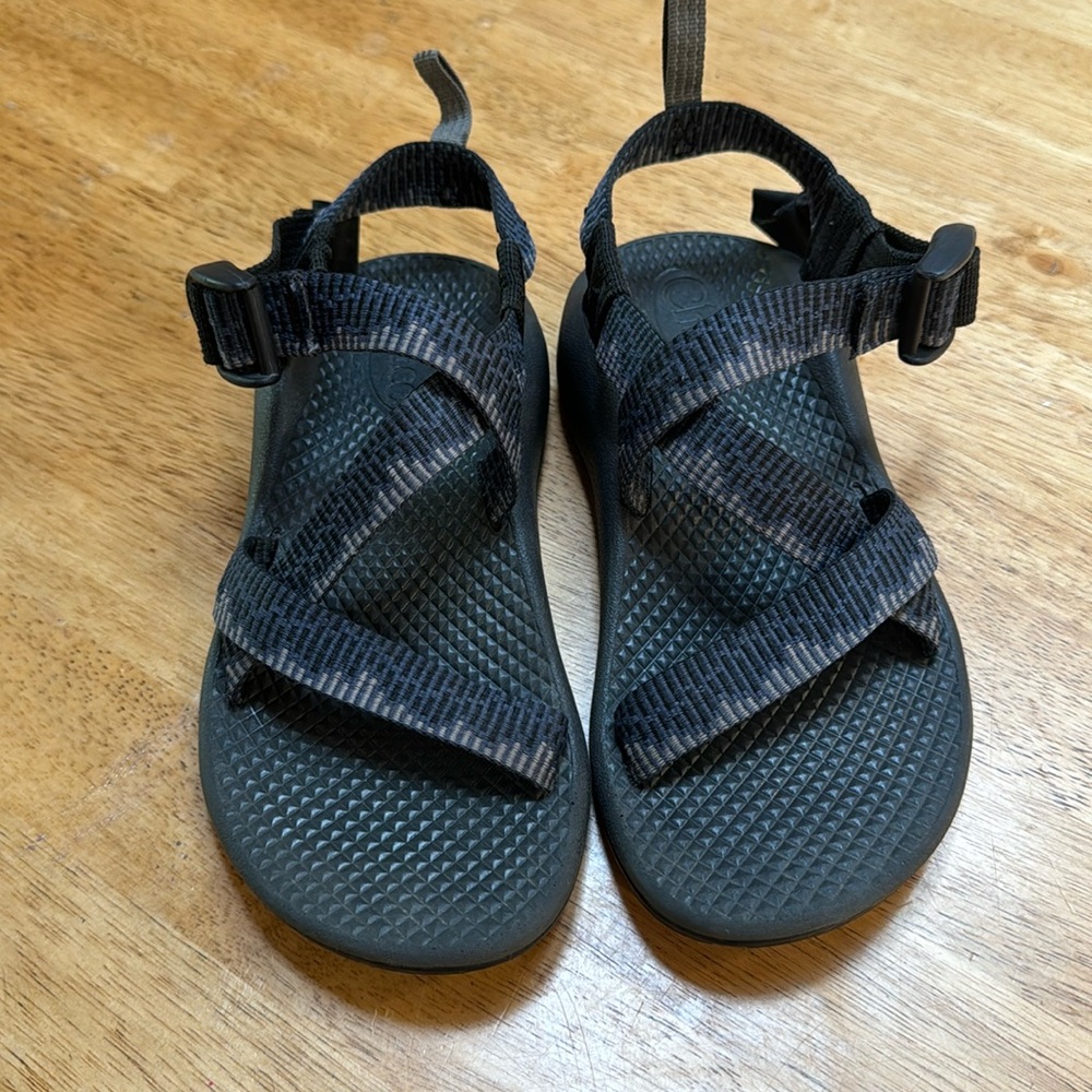Chaco- Z/1 Ecotread Little Kid  EUC- Size 1. Nonsmoking home!